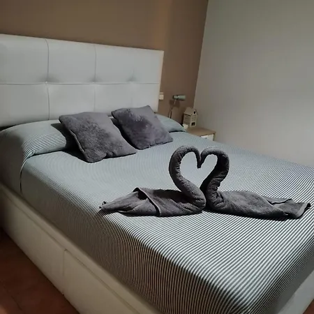 Con Cama Matrimonial En * Malaga